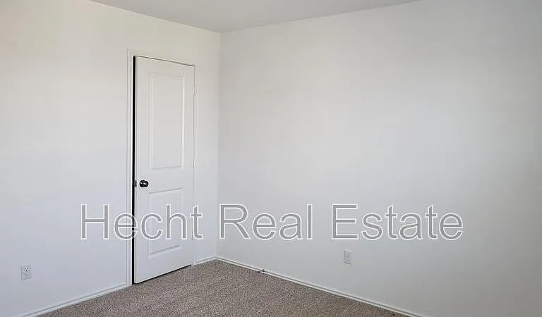 348 Geode Gln — Photo 25
