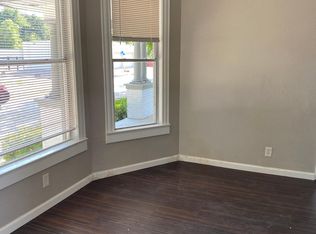 1802 Higgins Ln, Haltom City, TX 76111
