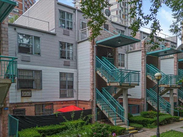 521 E 156th Street #C, Bronx, NY 10455