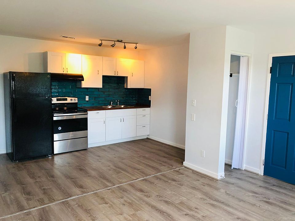 1st image of 2000 Elm Ave APT 11