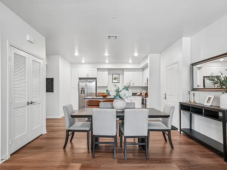 Gallery Park Apartments — Photo 4