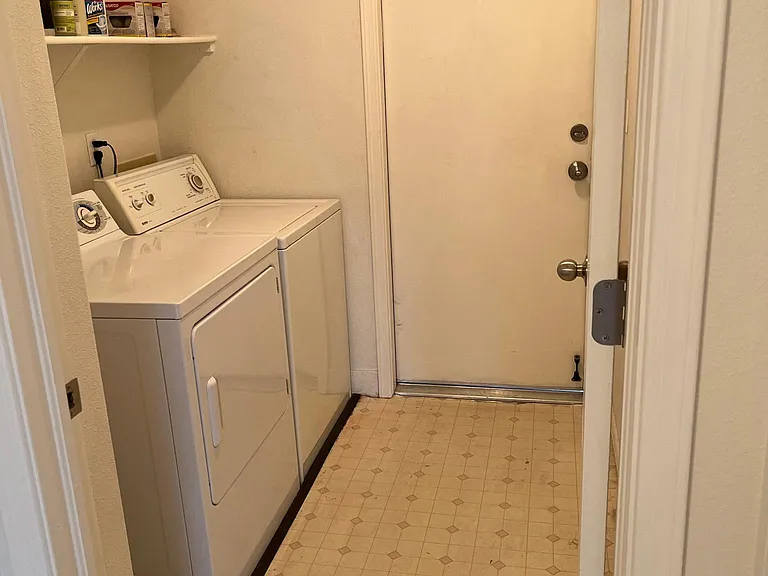 2247 Bright Star Ave — Photo 21