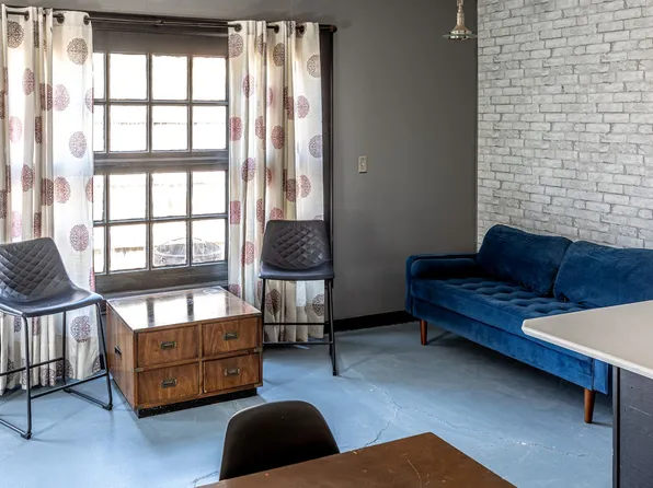 1229 1/2 S Owasso Ave, Tulsa, OK 74120