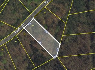 13 Park Dr, Lancaster, TN 38569