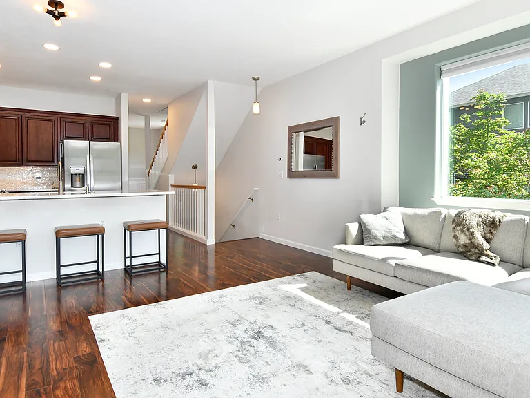 4818 SW 2nd Ave — Photo 15