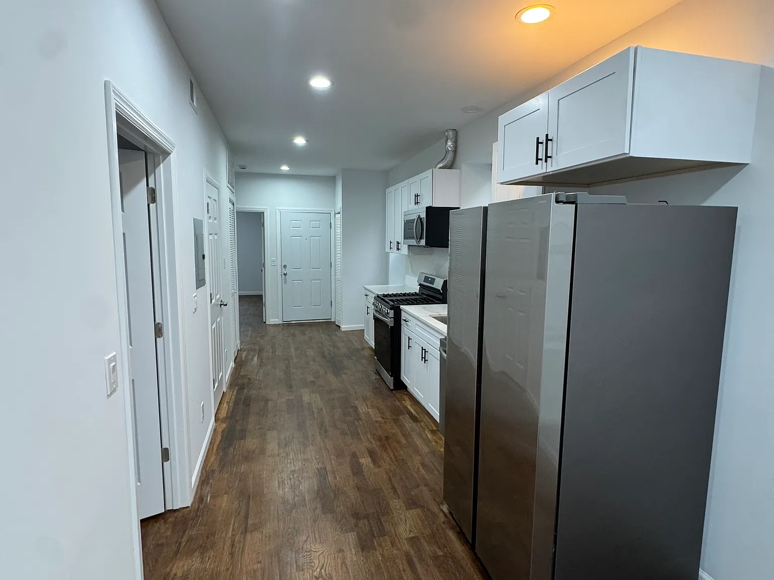 2 bed, $2,000 — Photo 3