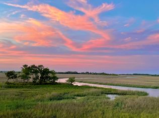 5 Waterway Island Dr, Isle Of Palms, SC 29451