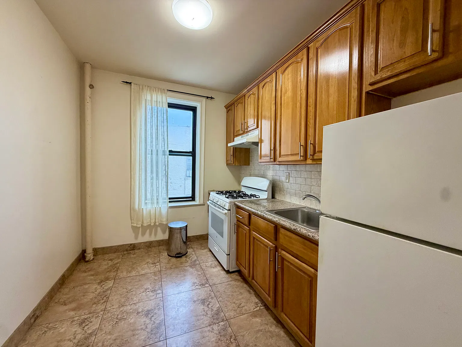 1366 East Third Street — Photo 1