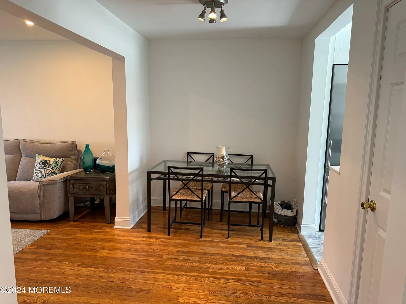 2 bed, 823 sqft, $2,600 — Photo 4