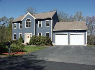 8 Metcalf Rd, Westwood, MA 02090