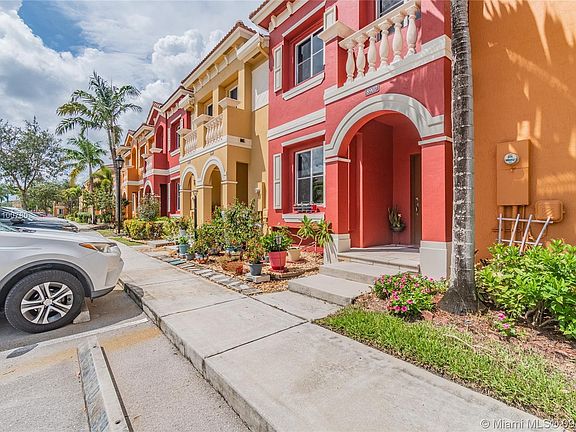 5th image of 8907 SW 18th St #8907