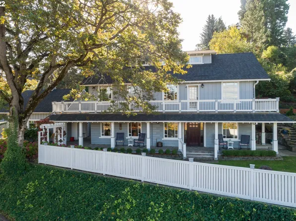 39 Serpentine Rd, Hood River, OR 97031