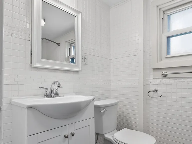 412 Tonti St — Photo 18