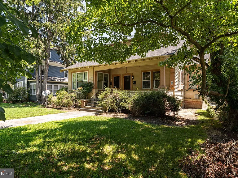 733 Camden Ave #B — Photo 4