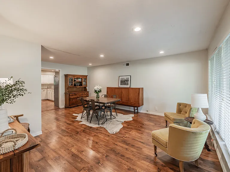 1714 Kiltartan Dr — Photo 3