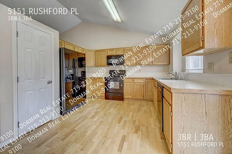 Bright and Sunny 3 Bedroom, 2.5 Bath Home with Large Backyard Deck! — Photo 4