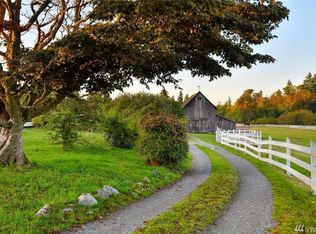 5524 SW Point Robinson Rd, Vashon, WA 98070