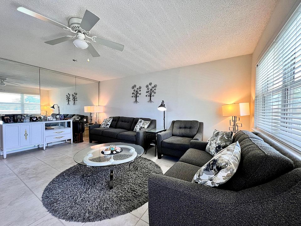 1st image of 333 Chatham P