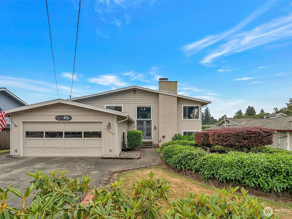 1st image of 4225 S 250th Street