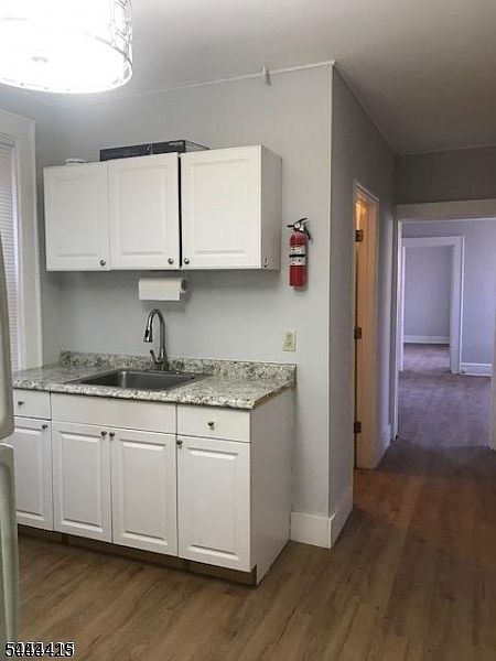 2nd image of 82 Hobson Street