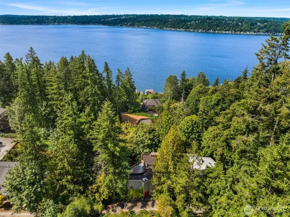 919 206th Place NE, Sammamish, WA 98074