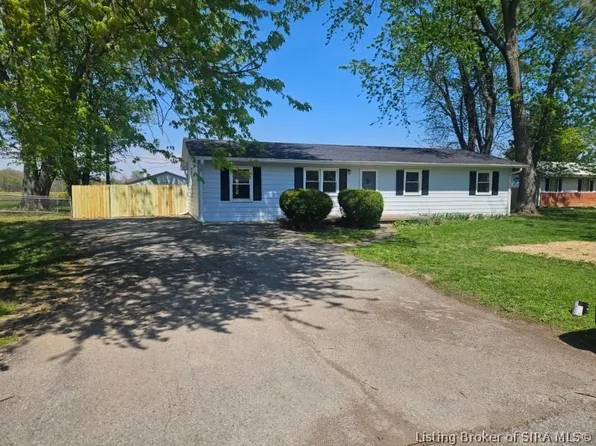 2073 E Gardner Lane, Madison, IN 47250