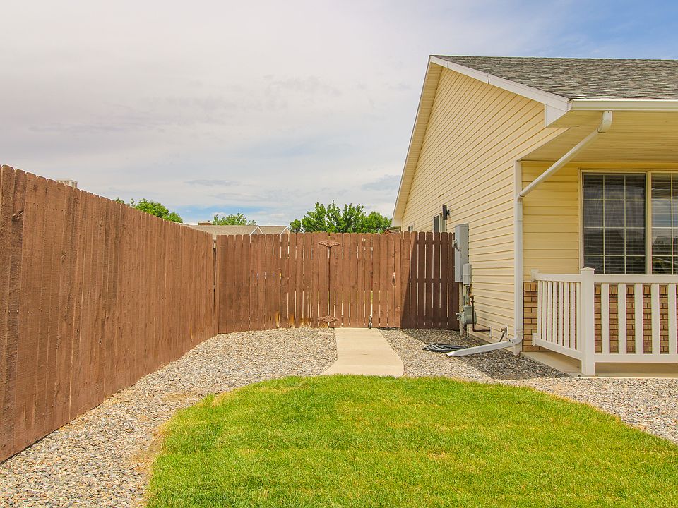 Covered Front Porch