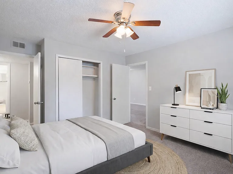 Hampton Hall | Comfort, Convenience, & Community All In One — Photo 287
