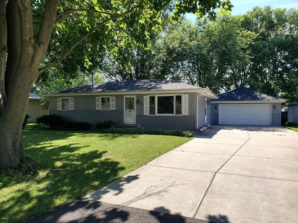 1st image of 8224 Scott Ln