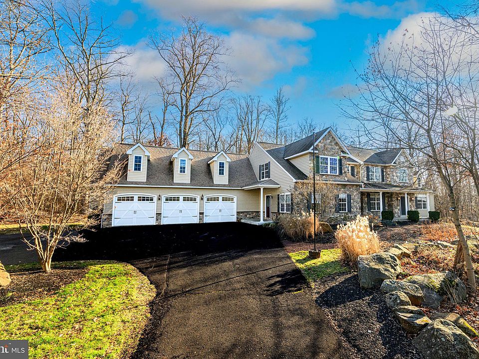 9279 Rosewood Dr, Lower Milford Township, PA 18041 Zillow