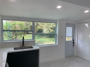 612 NW 3rd Ct, Hallandale Beach, FL 33009