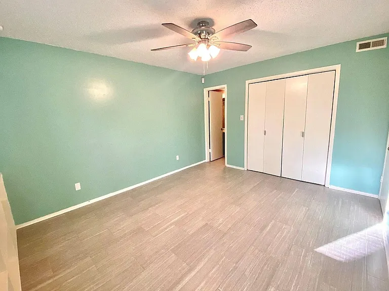 6603 Willow Pointe Dr NW #F — Photo 10