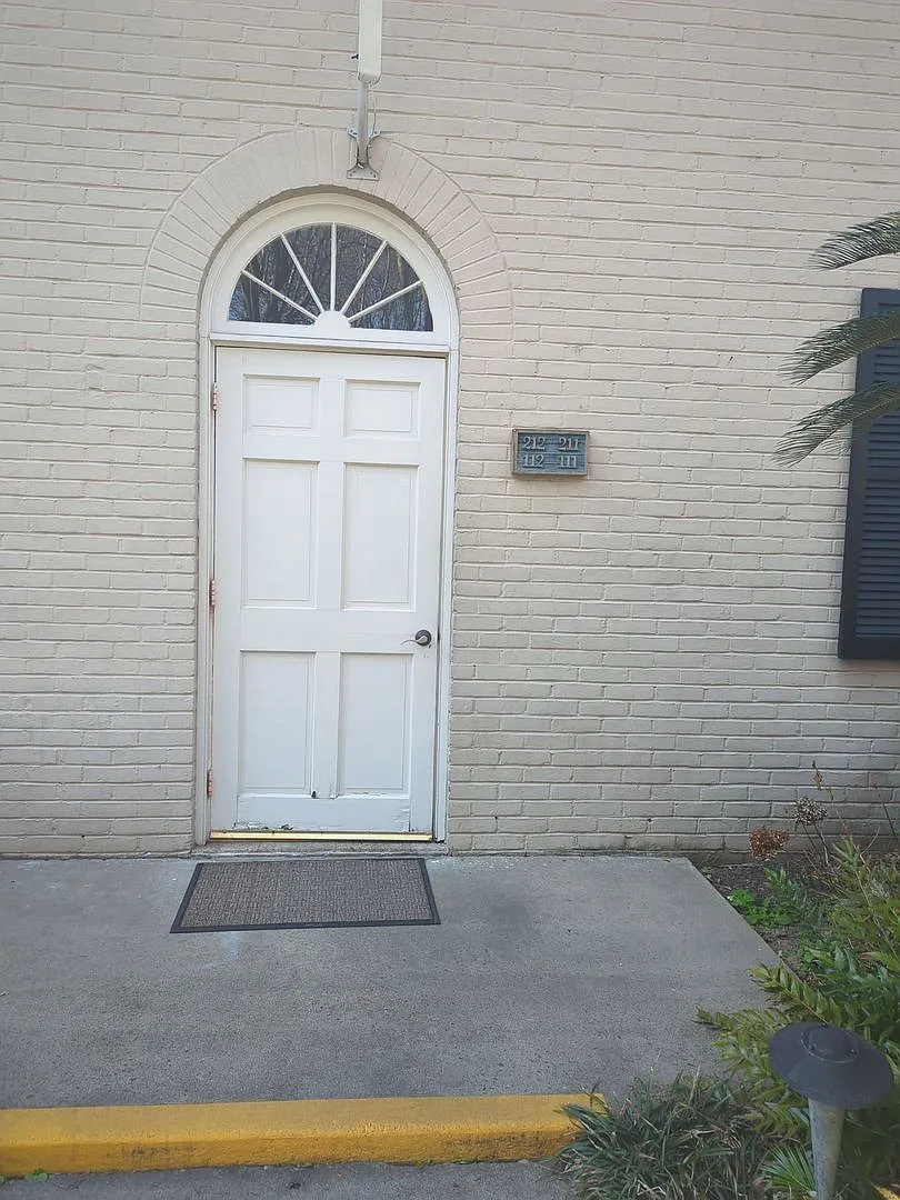 Bendel Gardens Apartment — Photo 1