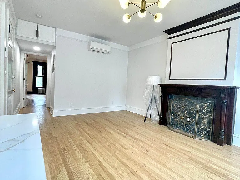 1183 Dean St #5 — Photo 15