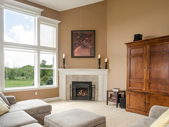 living room, gase fireplace