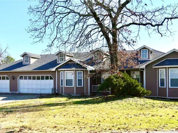 2011 E Hickory St, Greenwood, AR 72936