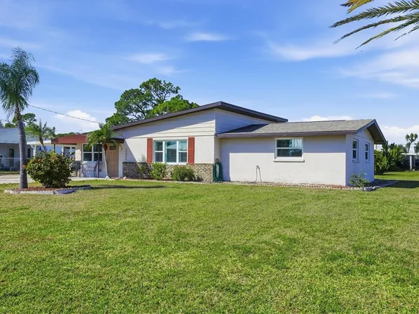 2090 Pennsylvania Ave, Englewood, FL 34224