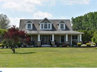 24 Sand Bridge Rd, Pittsgrove, NJ 08318