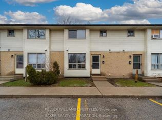 135 Belmont Dr #17, London, ON N6J 4J3