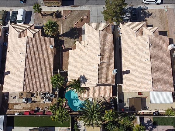 2nd image of 6429 Winding Ridge Way