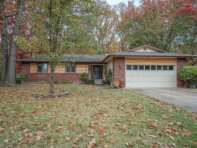 1 Porlock Ln, Bella Vista, AR, 72715