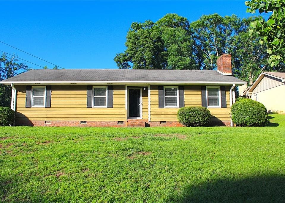 1st image of 3101 Esther Dr