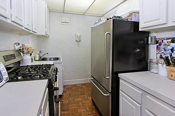 Sold by Corcoran | media 15