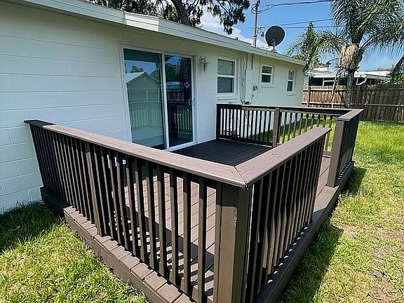 3rd image of 8407 Hollyhock Ave