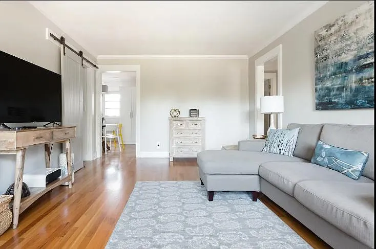 29 Marlow Dr #D — Photo 4