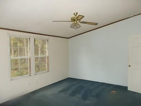 4th image of 195 Kelly Leigh Dr