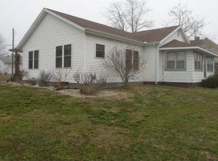 8079 E State St, Dugger, IN 47848