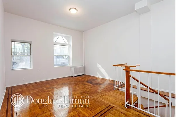 Rented by Douglas Elliman | media 14