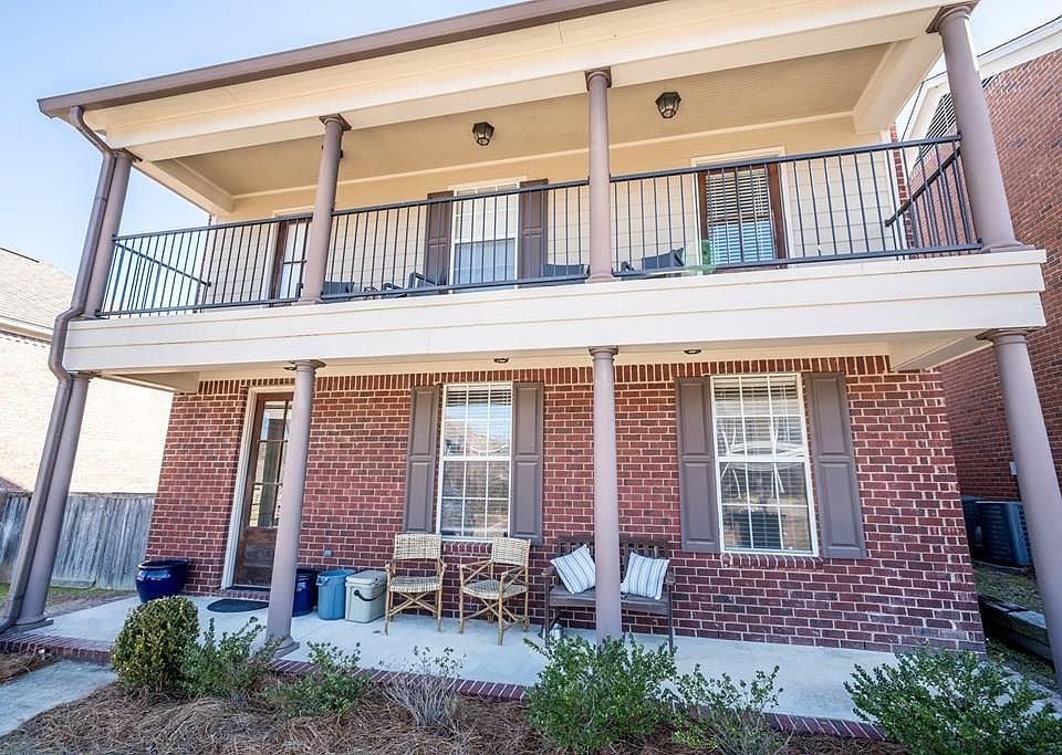 1st image of 752 Southpointe Commons Loop