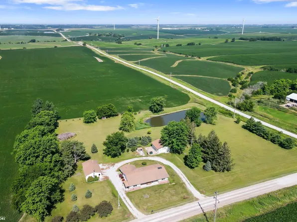 4608 90th St, Montezuma, IA 50171